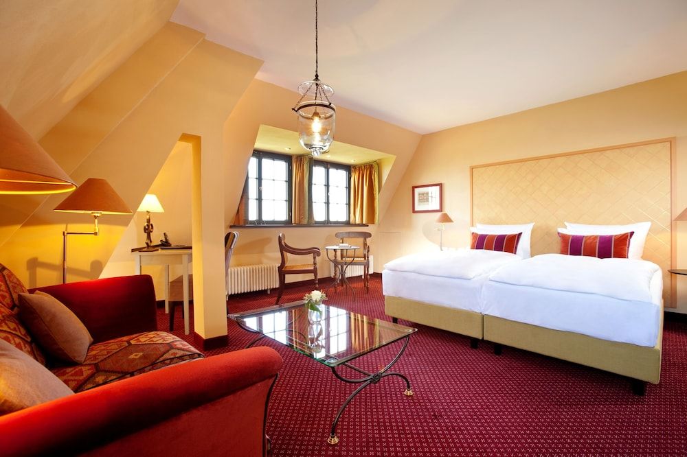 Romantik Hotel Auf Der Wartburg 1