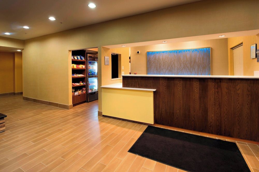 Fairfield Inn by Marriott Huntsville 2