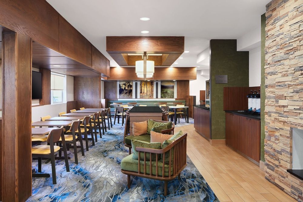 Fairfield Inn by Marriott Huntsville 1