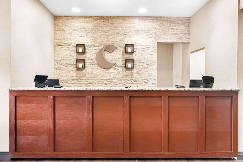 Comfort Inn at Buffalo Bill Village Resort 3