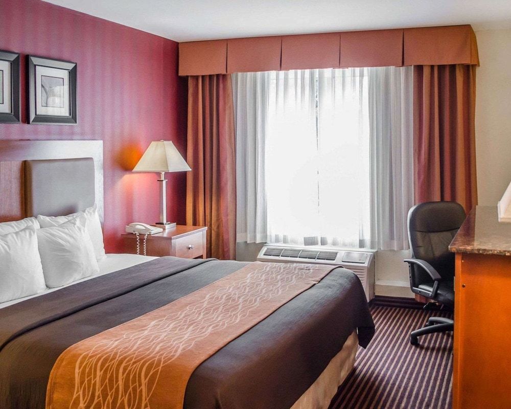 Quality Inn Harrisburg Downtown Riverfront 2