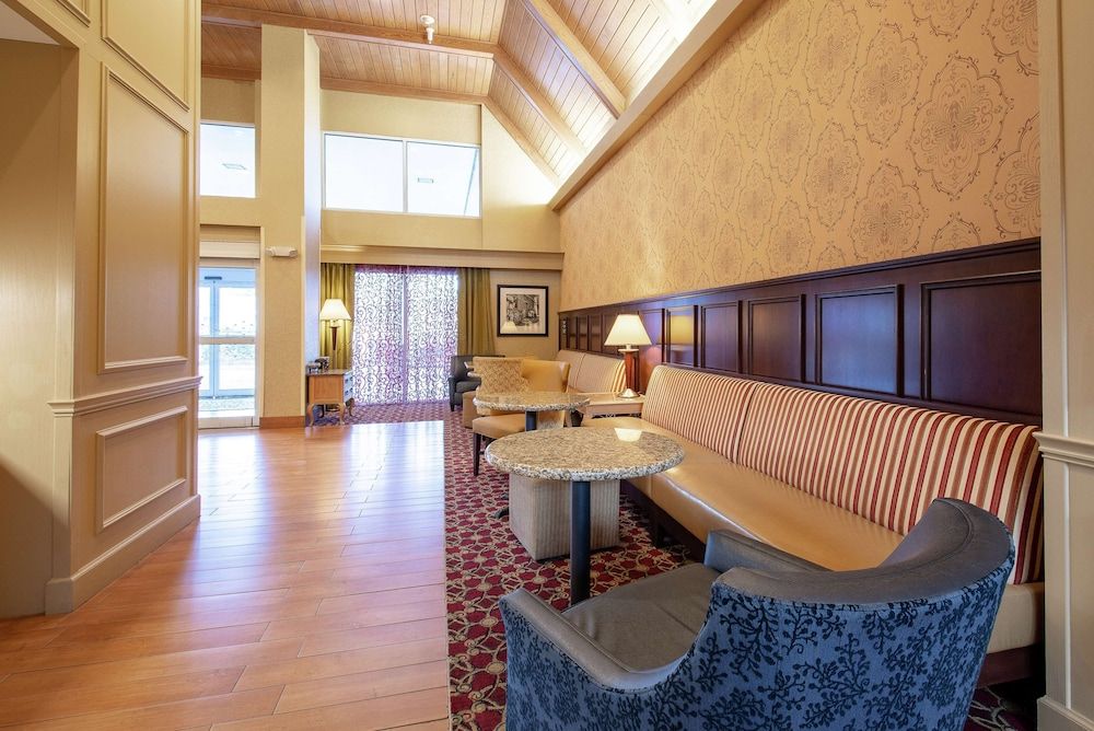 Hampton Inn & Suites Williamsburg-Richmond Rd. 3