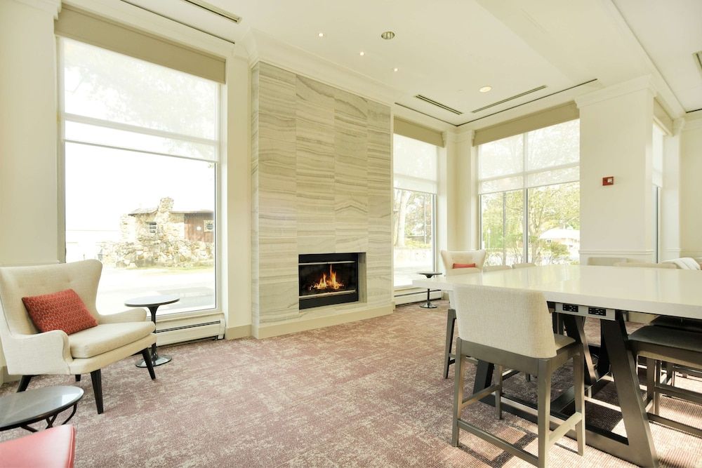 Hilton Garden Inn Saratoga Springs 2