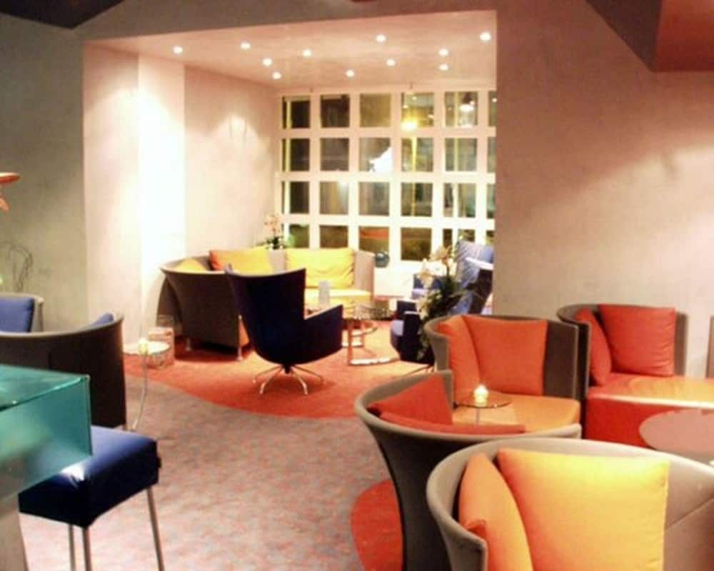 TOP CountryLine Hotel Roth am Strande 3