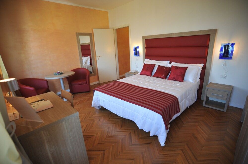 Hotel Astoria 3 estrelas em Fermo