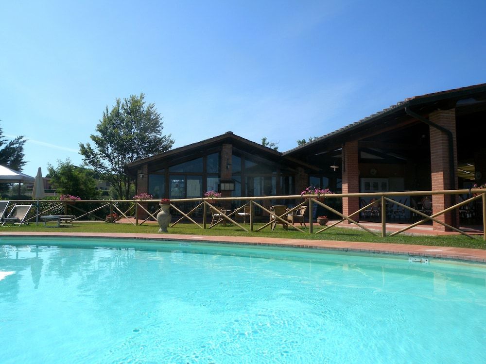 Fattoria di Colleoli 1