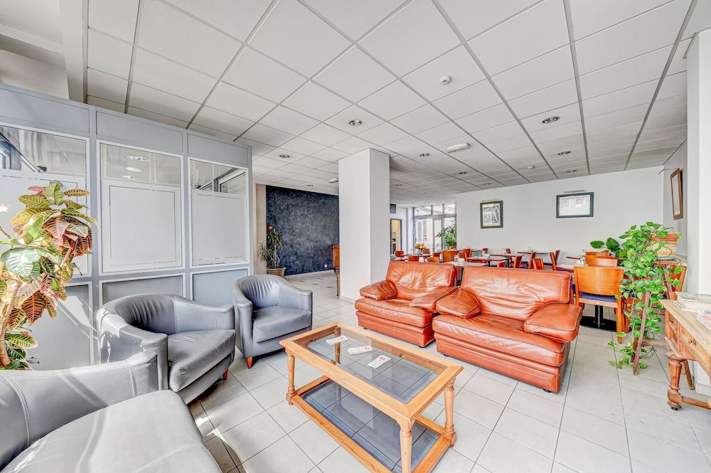 Hôtel Robespierre 2