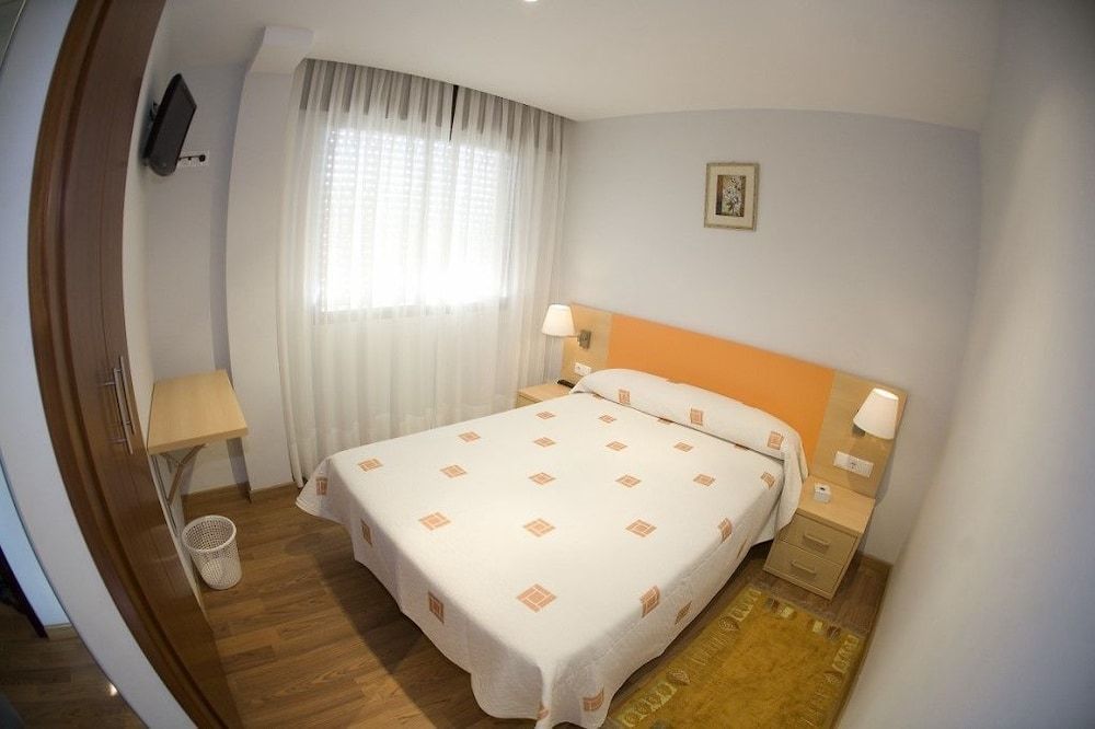 Pensión O Cruceiro da Ulla 2