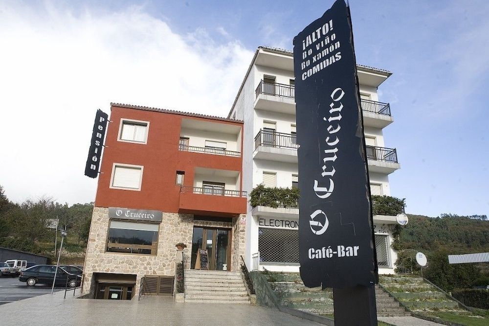 Pensión O Cruceiro da Ulla 1