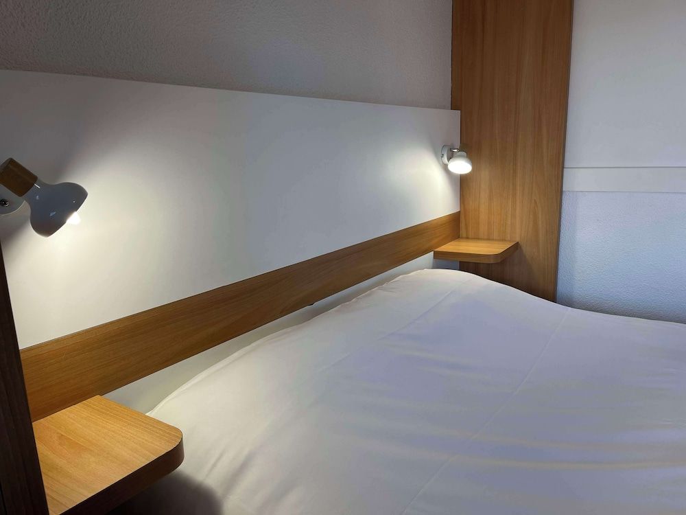 Kyriad Direct Bordeaux Sud - Cestas 2 estrelas em Cestas