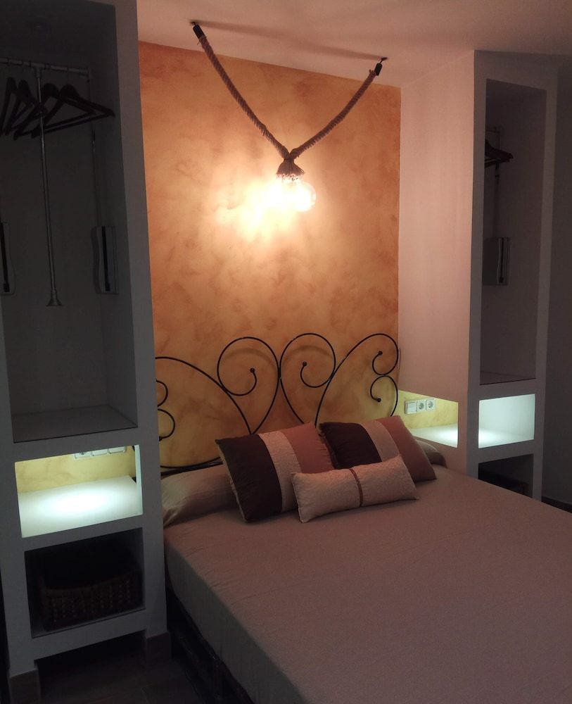 House with Hot Tub 2