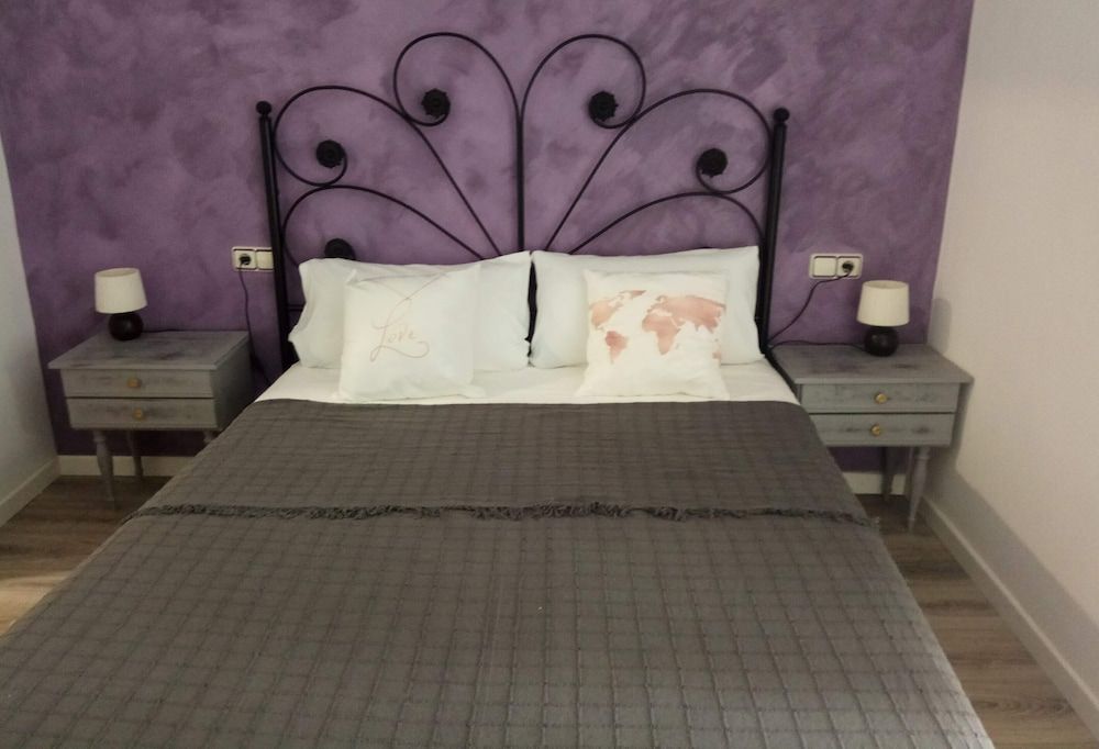 House with Hot Tub 3