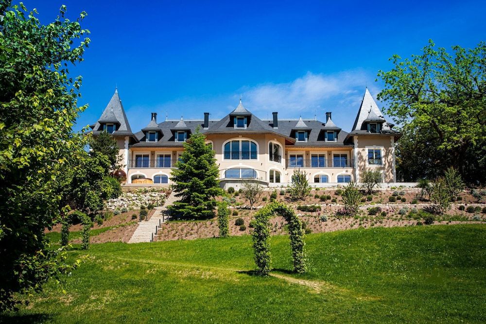 Hôtel L’Incomparable by Les Etincelles 5 estrelas em Tresserve