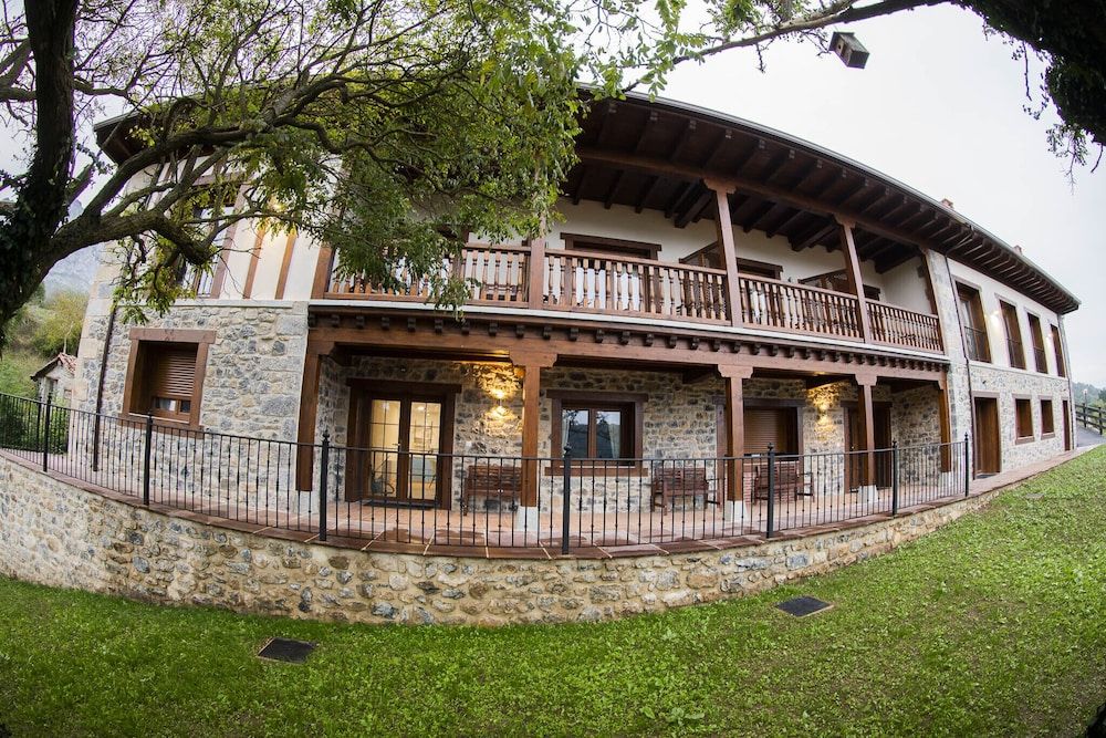 Apartamentos Los Picos de Europa 1