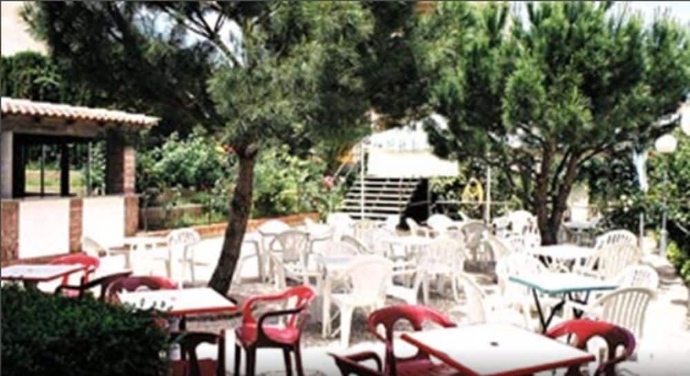 Hostal Monasterio de Rueda 1