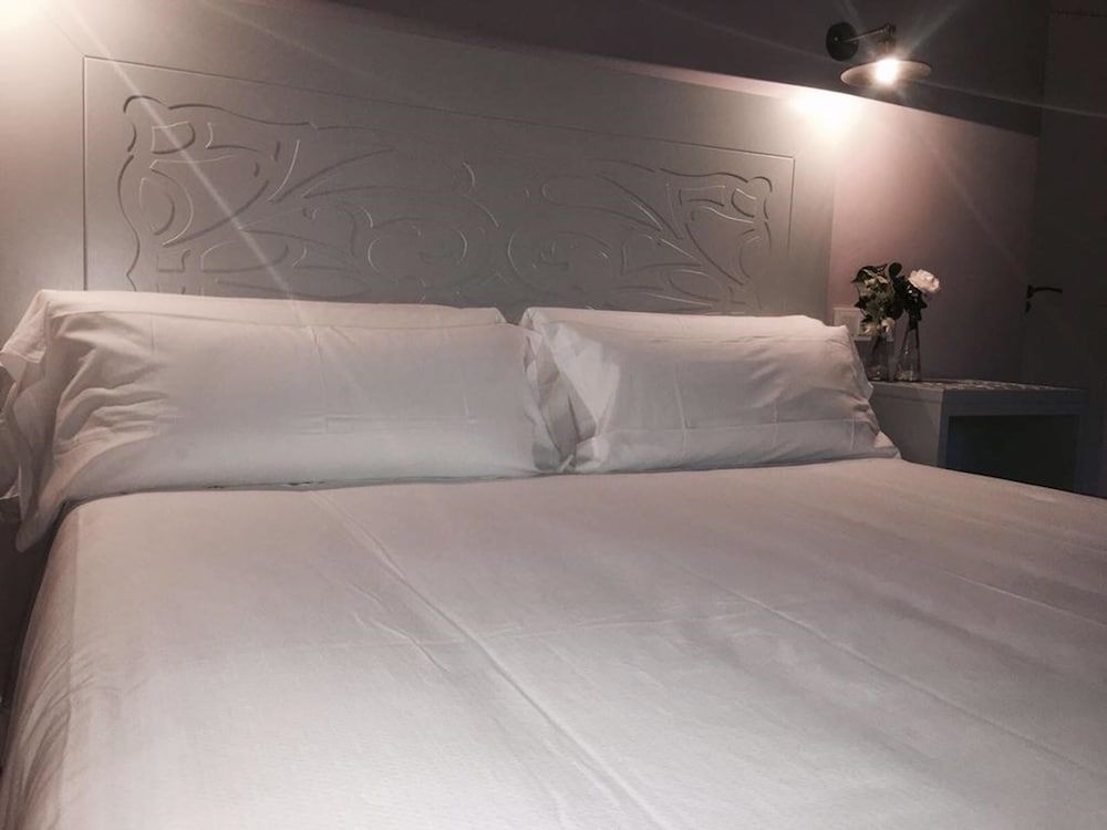 Hostal los Castañuelos 2