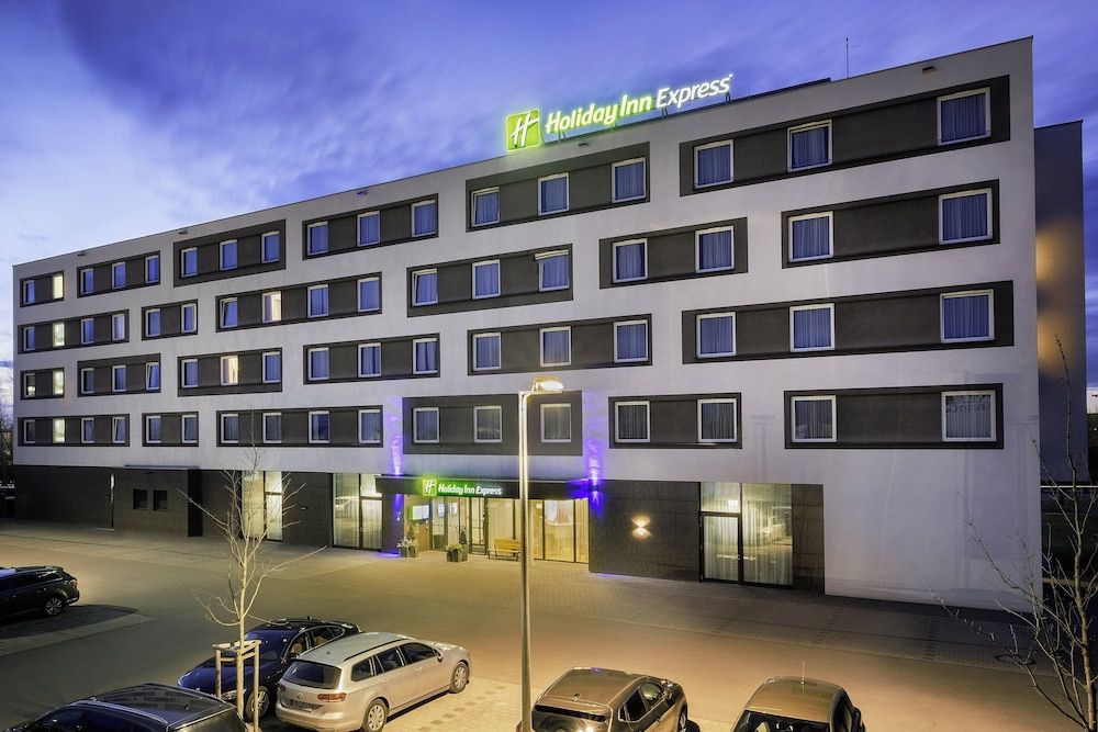 Holiday Inn Express Friedrichshafen by IHG 1