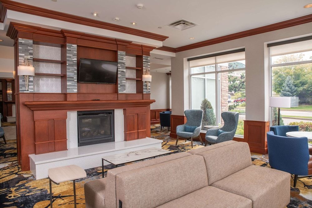 Hilton Garden Inn Erie 2