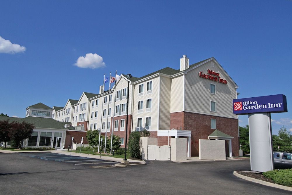 Hilton Garden Inn Westbury 3 estrelas em Westbury