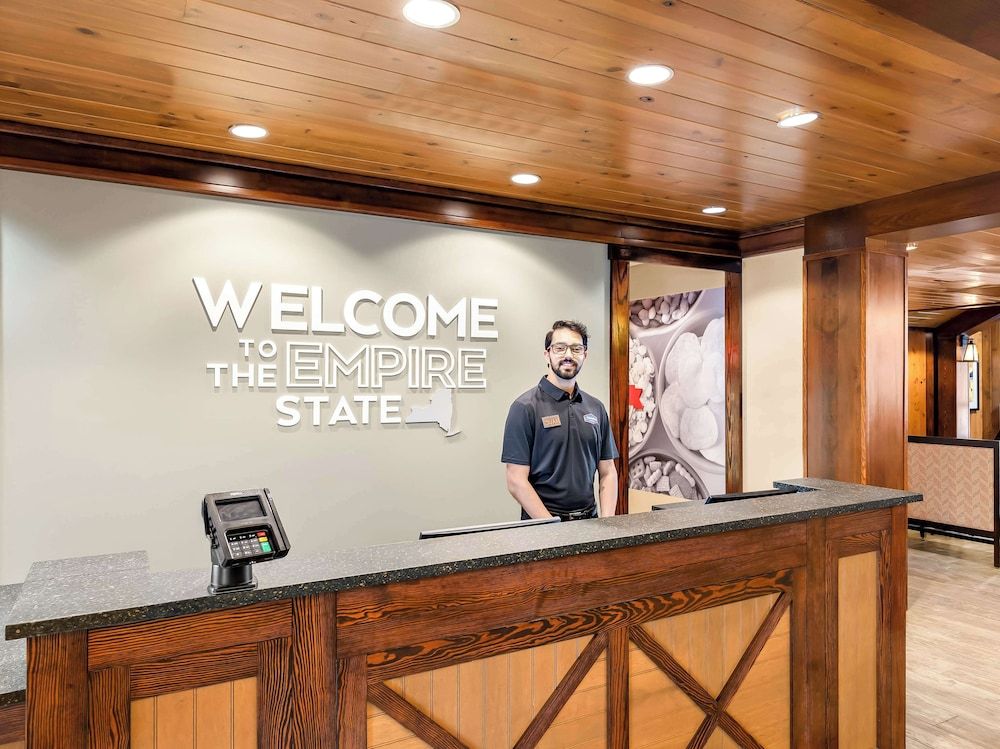 Hampton Inn & Suites Lake Placid 2