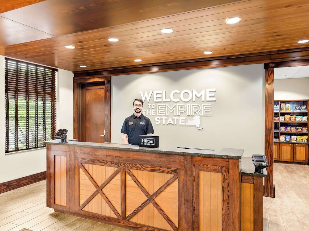 Hampton Inn & Suites Lake Placid 3