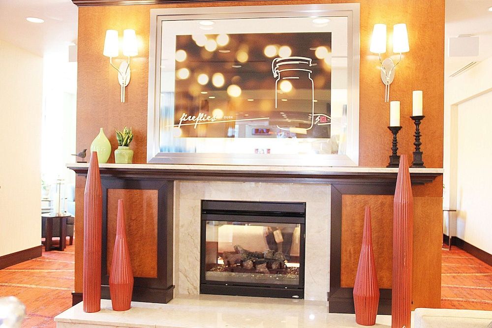 Hilton Garden Inn Falls Church 3