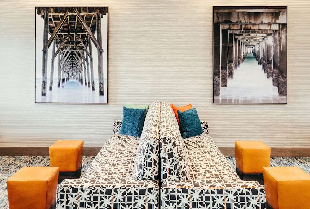 Hampton Inn & Suites Mission Viejo 2