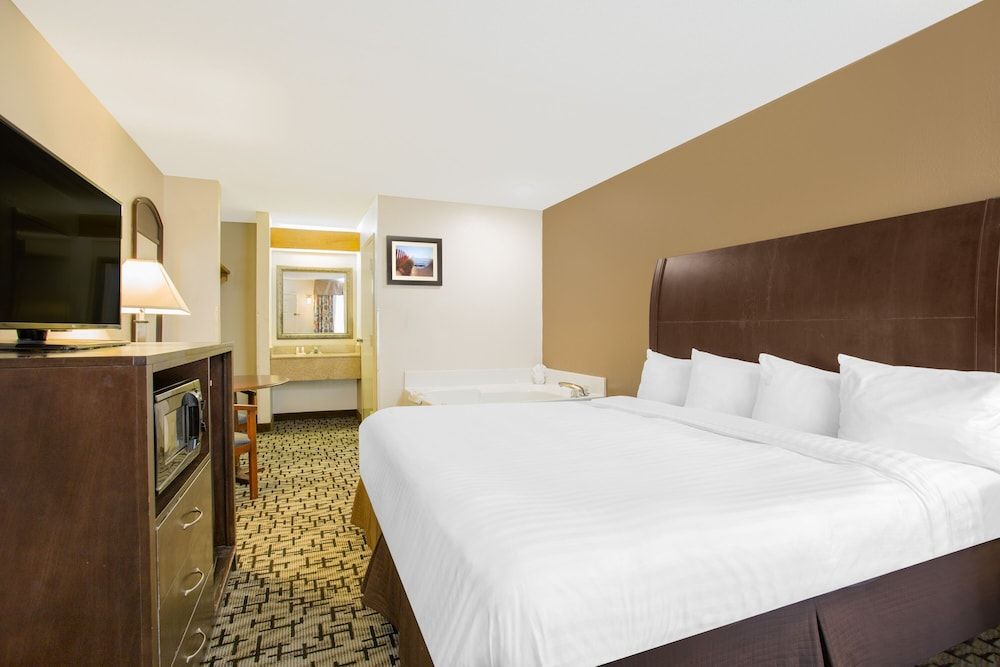 SureStay Hotel by Best Western North Myrtle Beach 3