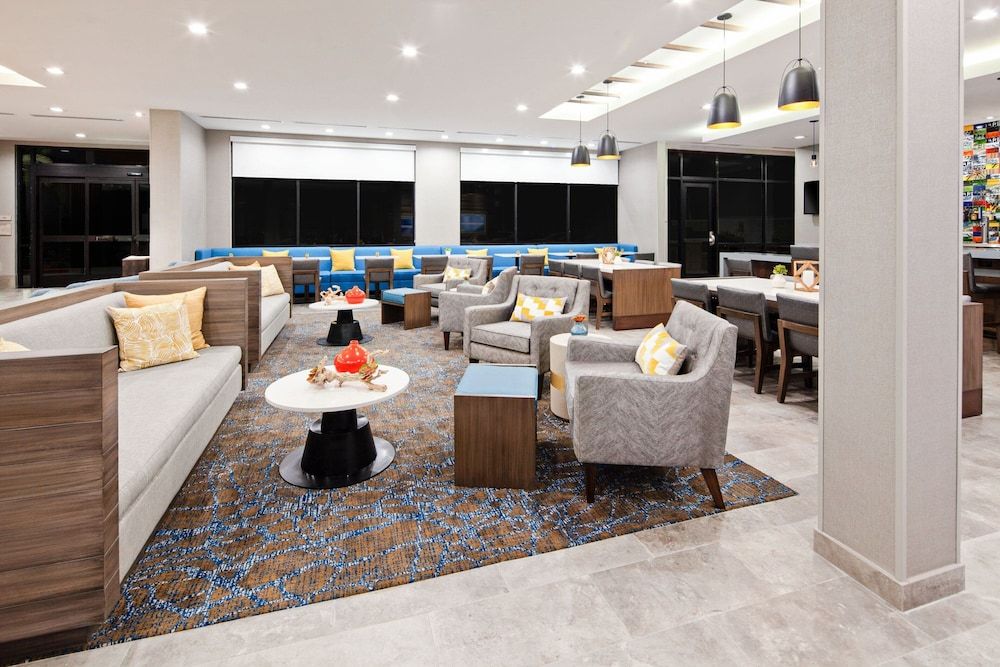 Springhill Suites By Marriott Escondido Downtown 1