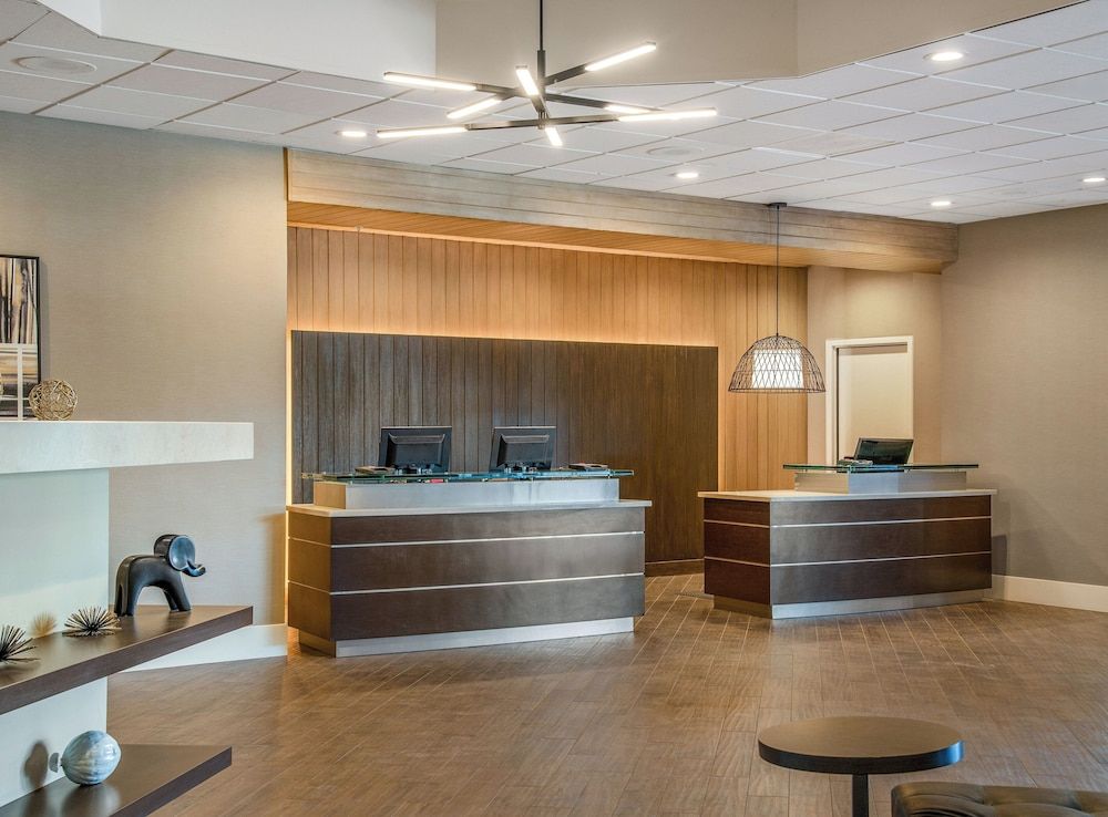 Staybridge Suites Oxnard River Ridge, an IHG Hotel 2