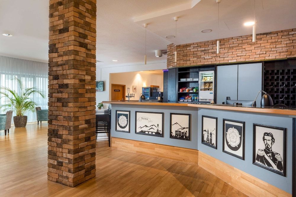 TRYP by Wyndham Rosenheim 2