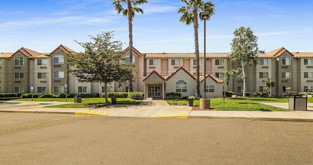 SureStay Plus Hotel by Best Western Rocklin 3 estrelas em Rocklin