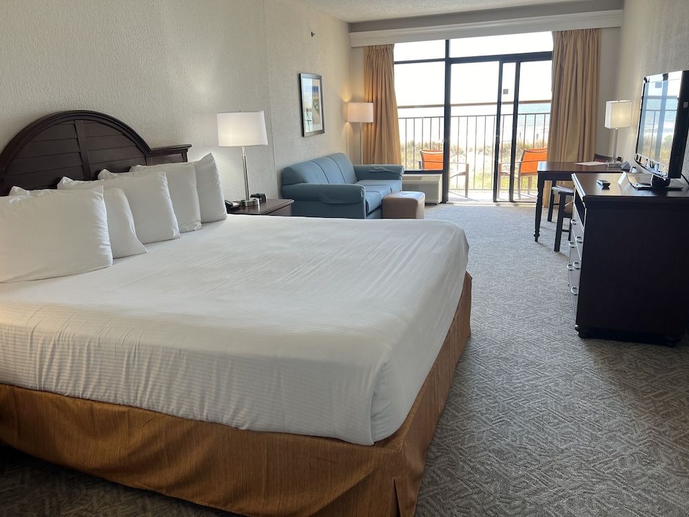 Best Western Ocean Sands Beach Resort 3