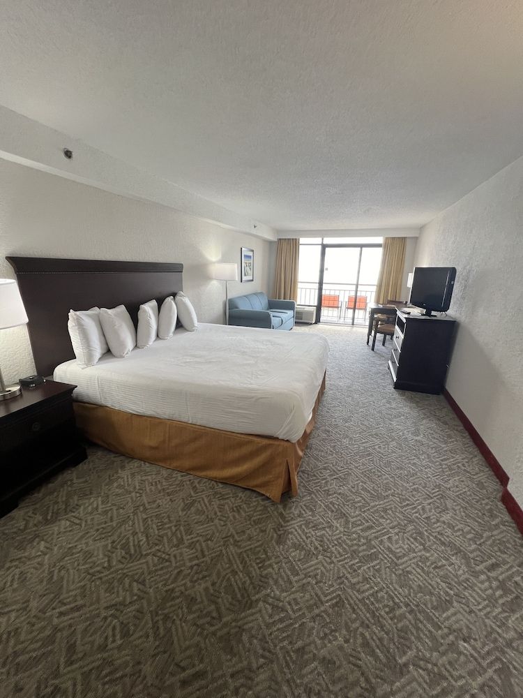 Best Western Ocean Sands Beach Resort 2