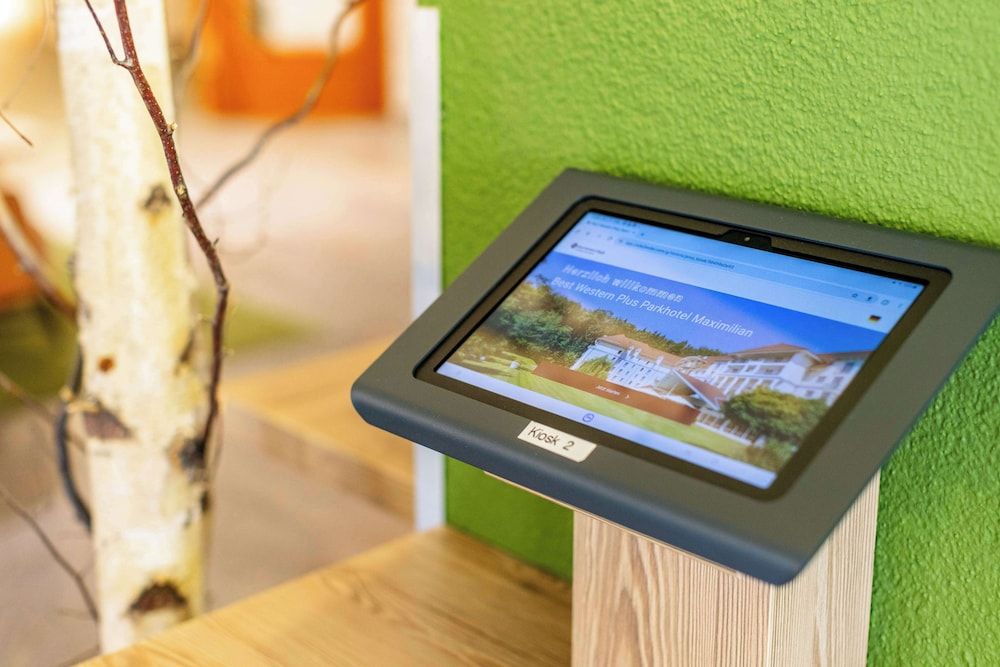 Best Western Plus Parkhotel Maximilian Ottobeuren 2