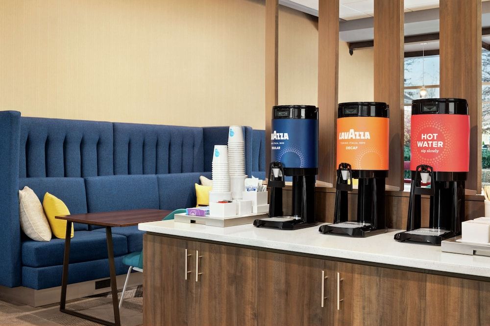 Tru by Hilton Greenville Woodruff Road 3