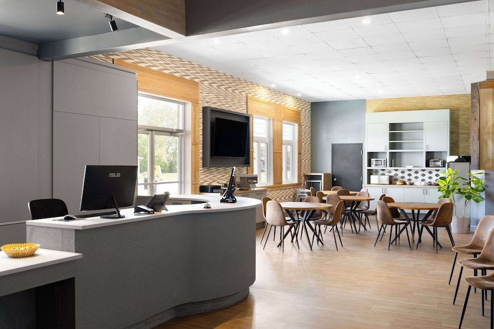 Travelodge by Wyndham Roberval 2