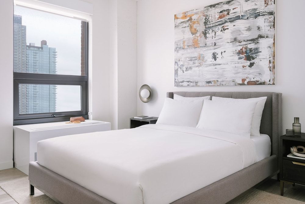 Sonder Court Square 3