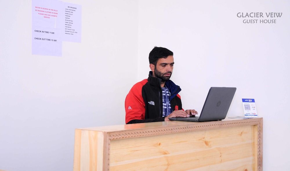 Glacier View Guest House 3