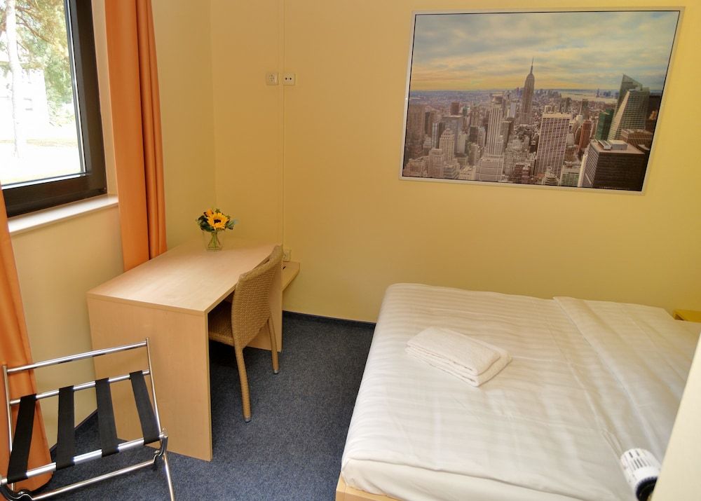 Best Deal Airporthotel Weeze 3