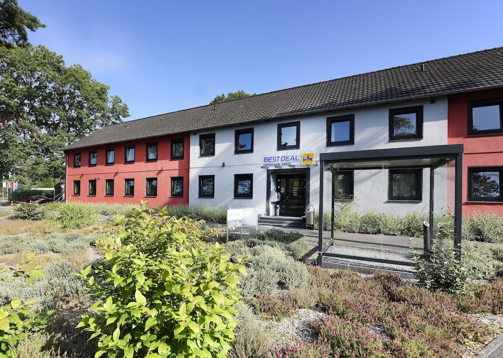 Best Deal Airporthotel Weeze 1