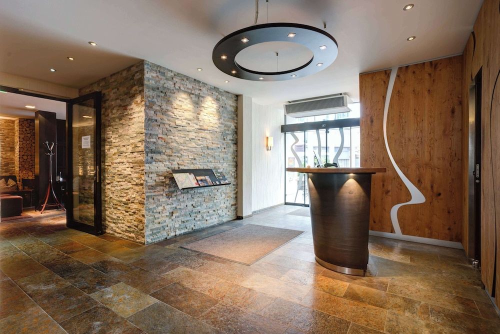 Centro Hotel Stern, Trademark Collection by Wyndham 2