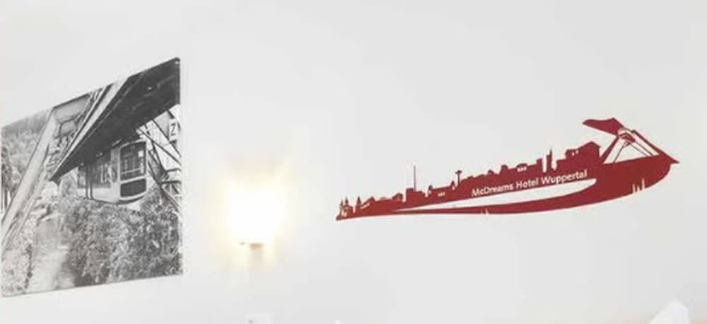 McDreams Hotel Wuppertal City 2