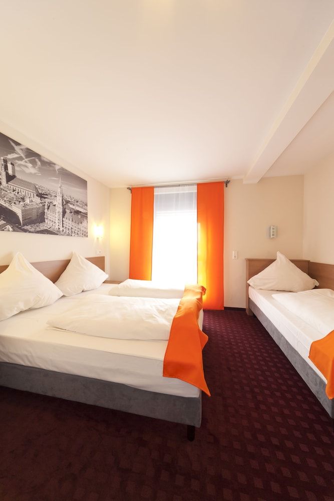 McDreams Hotel Wuppertal City 3