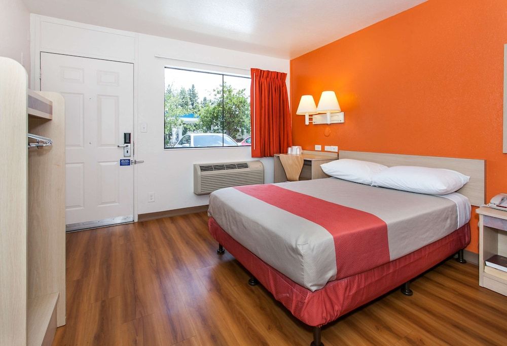 Motel 6 Los Angeles-Rosemead 3