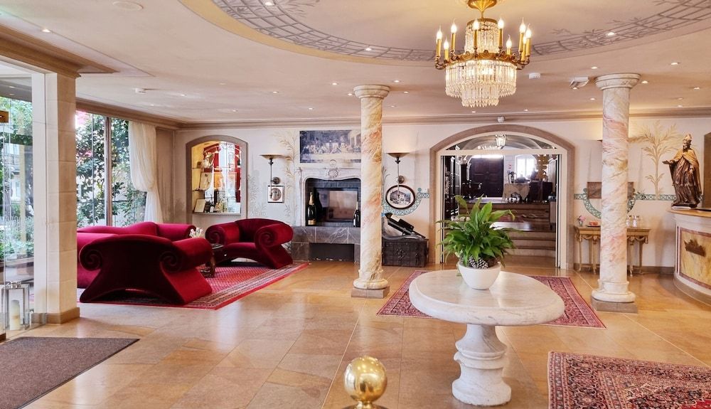 Residenz Heinz Winkler 2