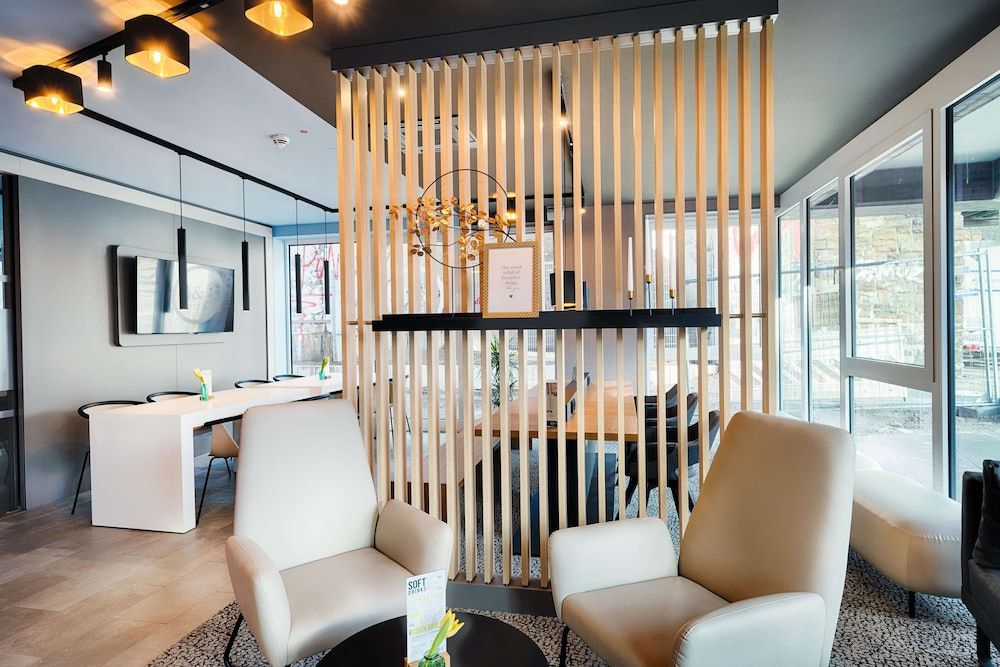 B&B Hotel Bochum-City 3