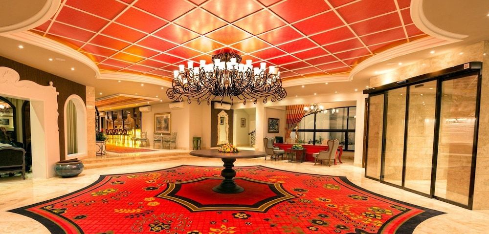 The Olive Tree Hotel 3