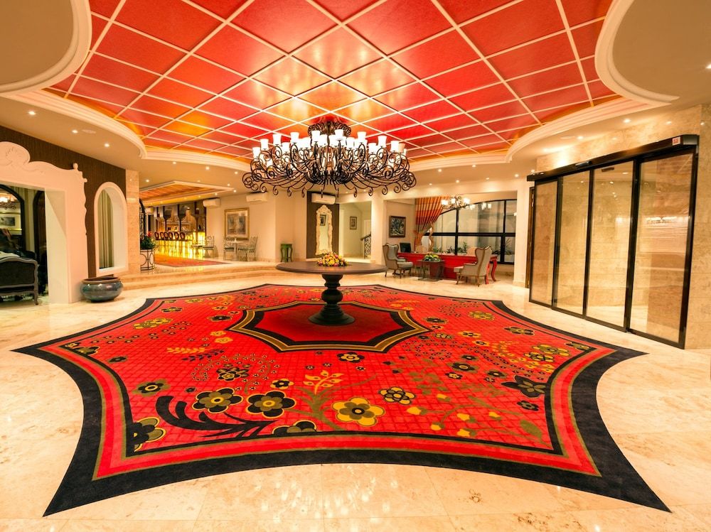 The Olive Tree Hotel 2