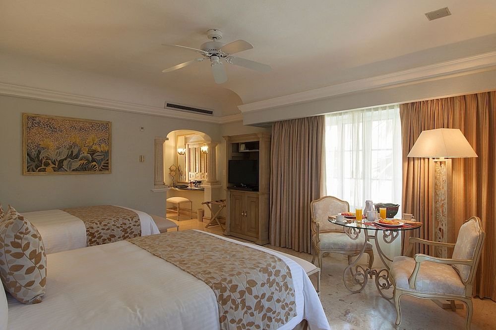 Grand Isla Navidad Golf & Spa Resort with Marina 3